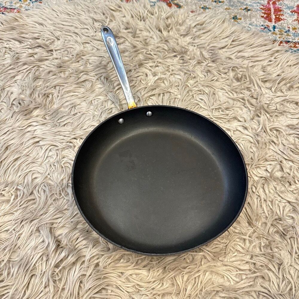 All-Clad Hard Anodized Nonstick 12-inch Fry Pan model 21011/30